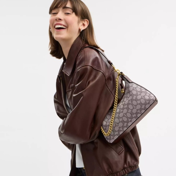 Authentic Coach Juliet Shoulder Bag 25 In Signature Jacquard - Picture 3 of 5